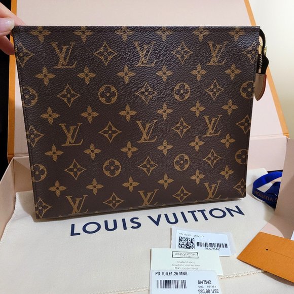 Authentic Brand New Louis Vuitton Toiletry 26 monogram canvas - full set - Picture 1 of 6